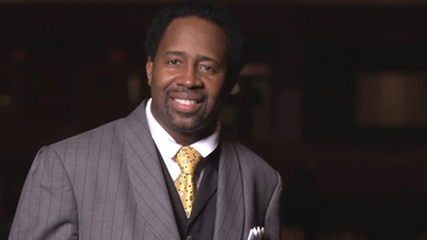 Pastor R.J. Washington